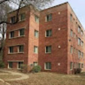 Meet your Posher, Leniece